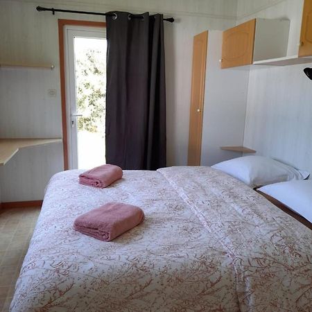 Chalet 4 Personnes Au Calme Apartment Sulniac Bagian luar foto